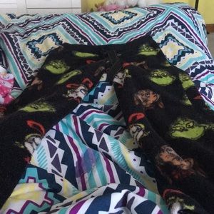 Nice The Grinch pajama pants
